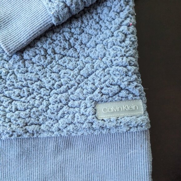 Calvin Klein Fluffy Fleece Crew Neck Sweater Size XXL - Picture 2 of 4